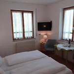 Gaestehaus Truckenbrodt 게스트하우스 바서부르크